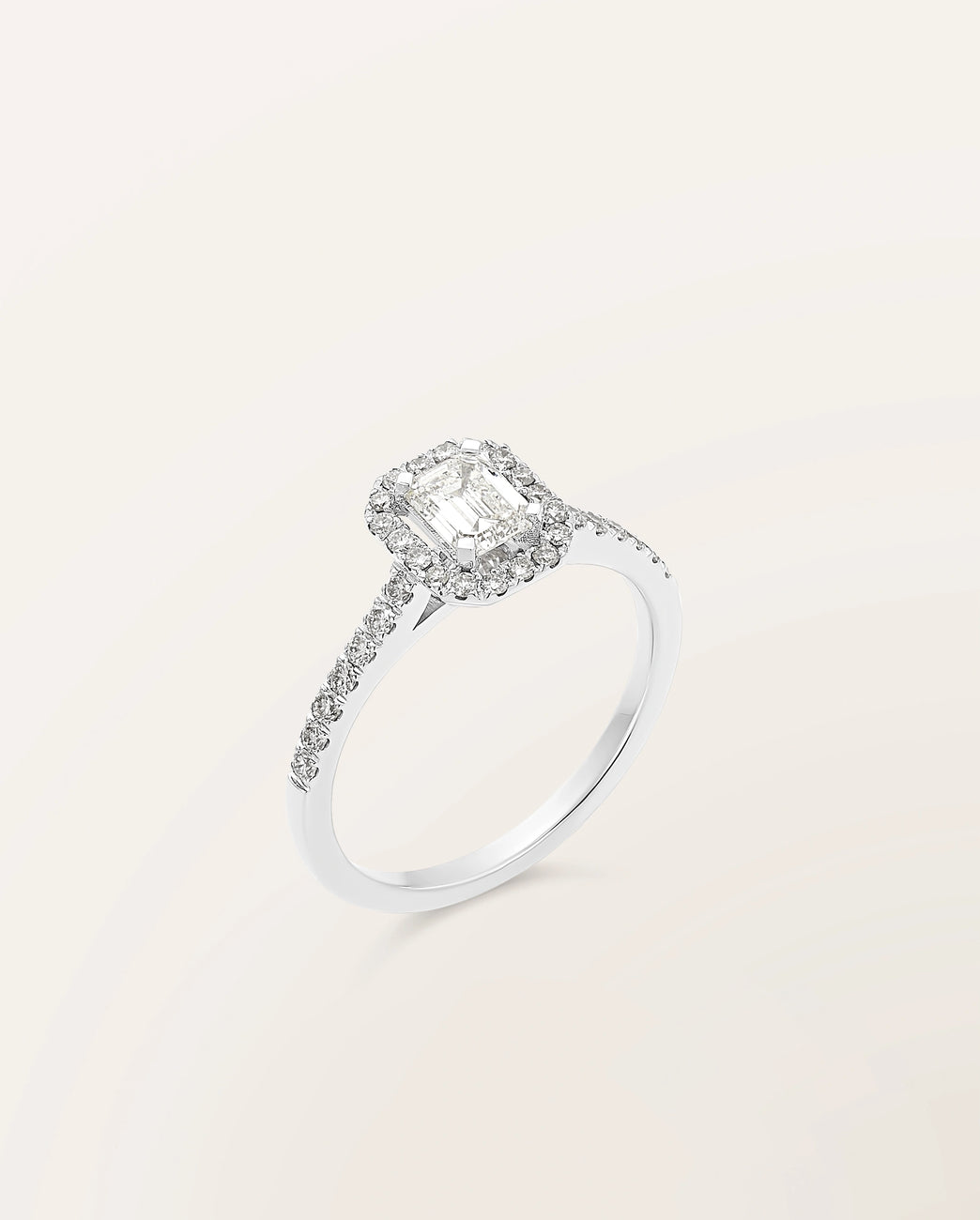 Bague Étincelle taille émeraude 0,50 ct